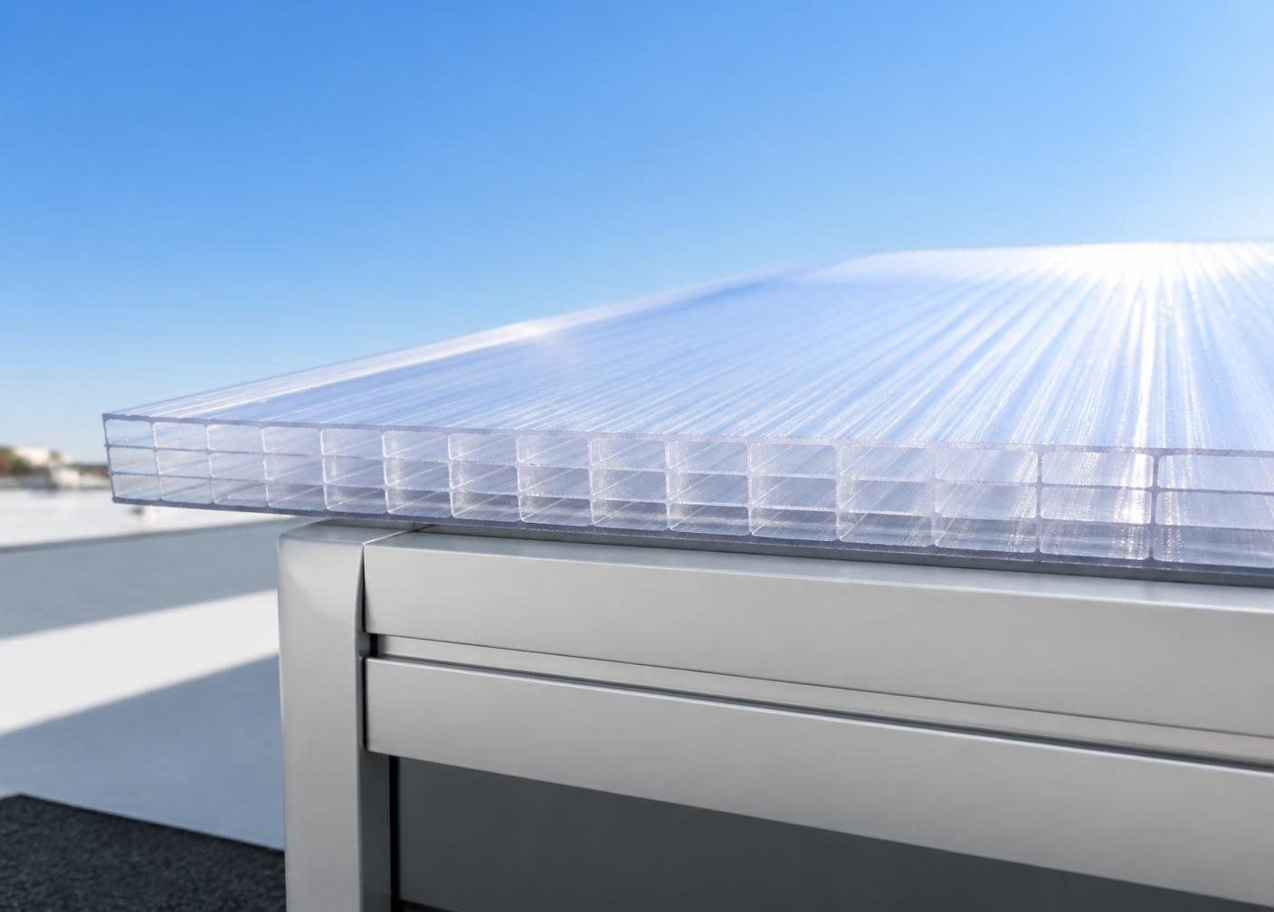 Detail van een meerwandige polycarbonaatplaat